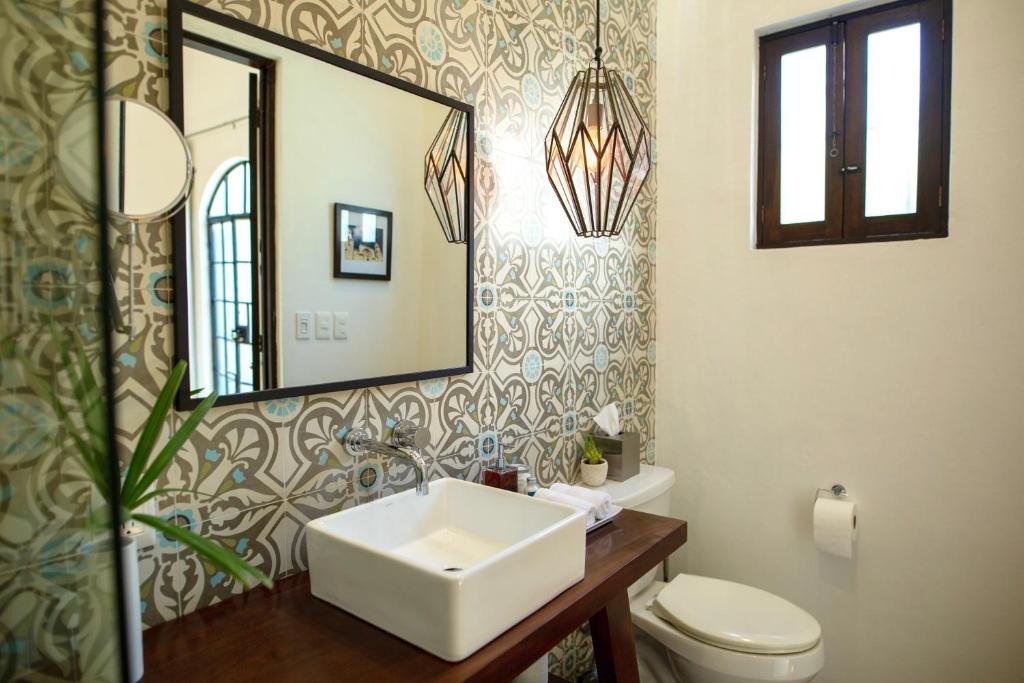 The Diplomat Boutique Hotel Merida - Habibi World Travel - https://habibi-world-travel-agency.com/